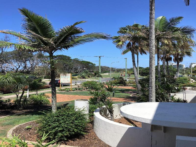 Camargue Beachfront Apartments image