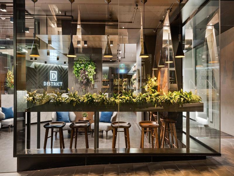 District South Yarra image