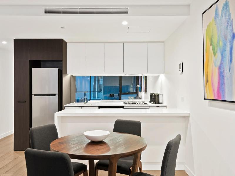 District South Yarra image
