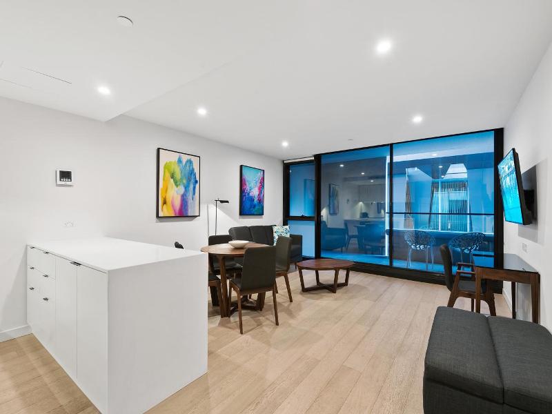 District South Yarra image
