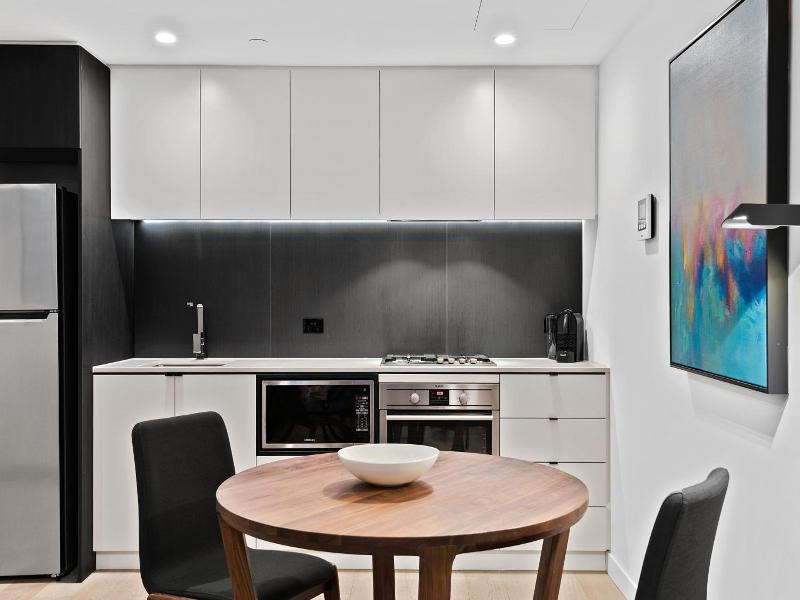 District South Yarra image