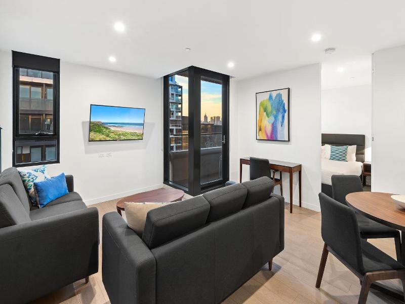 District South Yarra image
