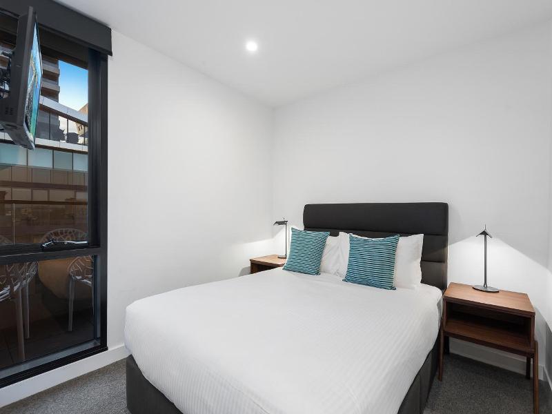 District South Yarra image