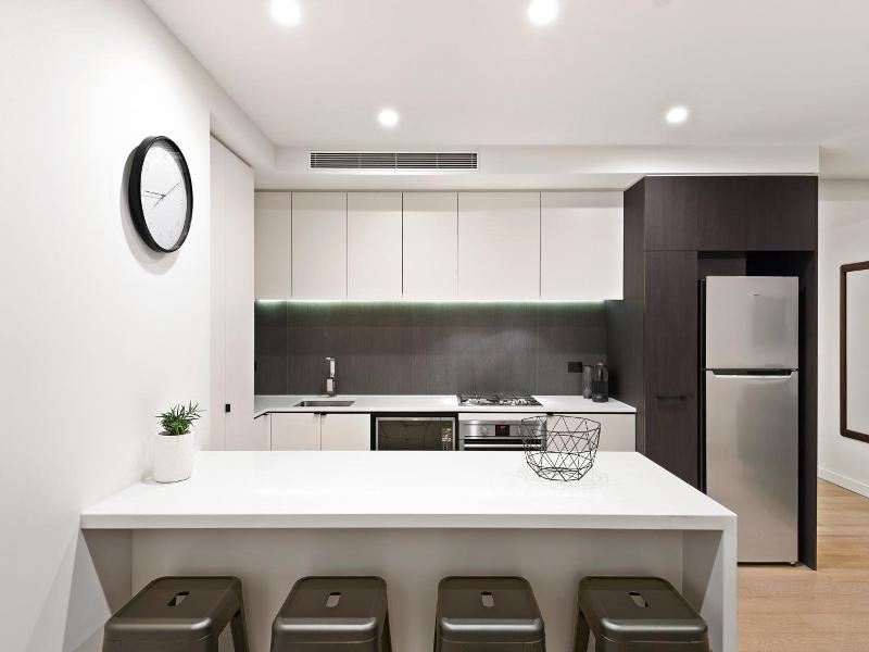 District South Yarra image