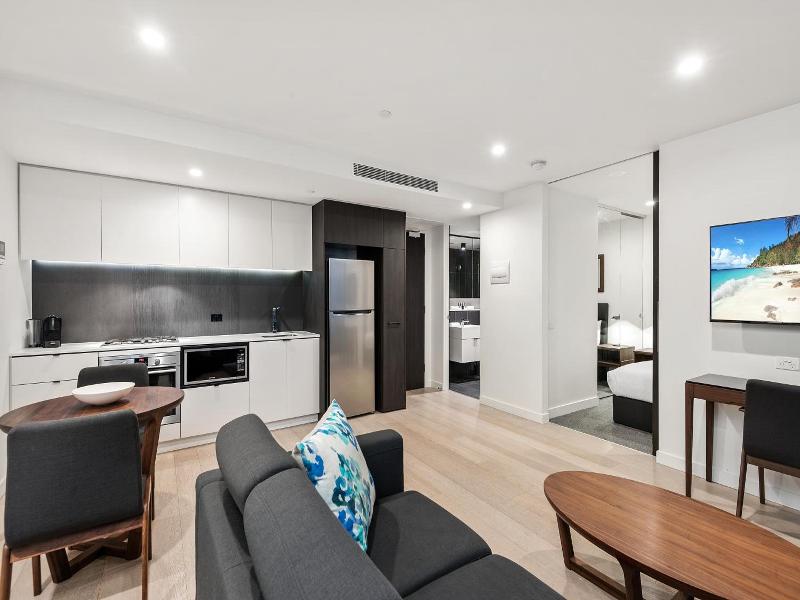 District South Yarra image