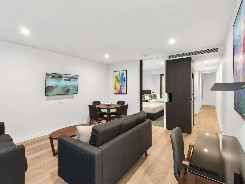 District South Yarra image