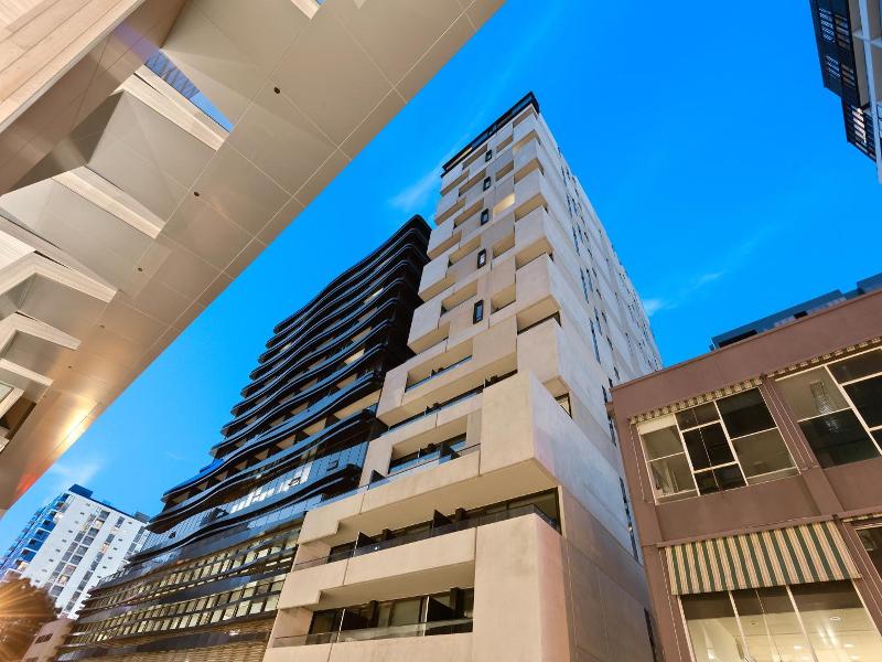 District South Yarra image
