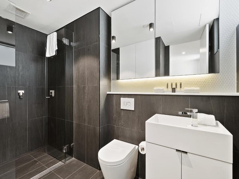 District South Yarra image