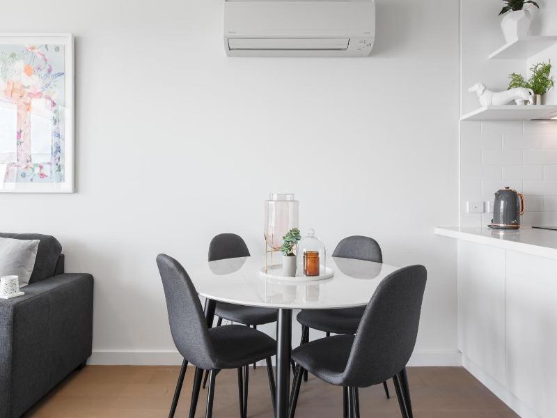 Ilixir Apartments By Ready Set Host image