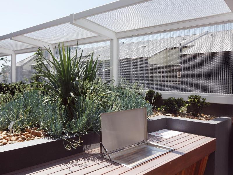 Ilixir Apartments By Ready Set Host image