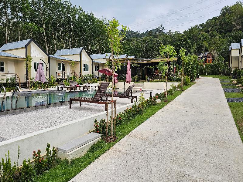 Nararin Family House image