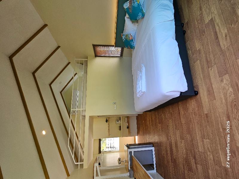 Nararin Family House image