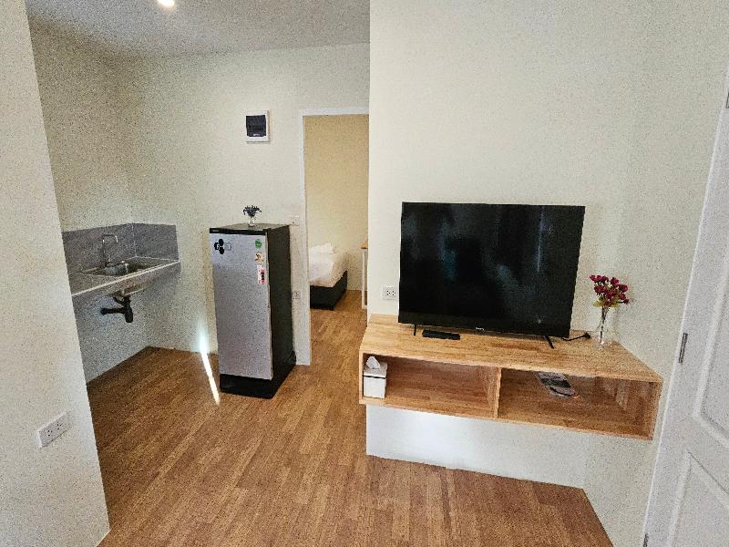 Nararin Family House image