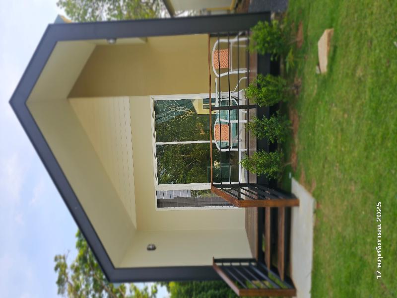 Nararin Family House image