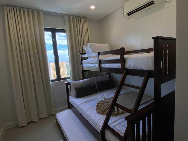 Sapphire Seaview Park image