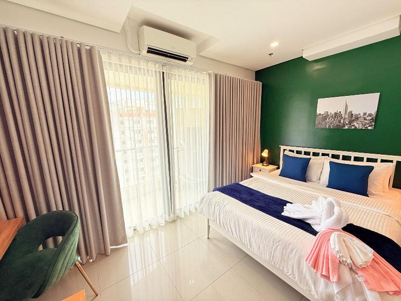 Sapphire Seaview Park image