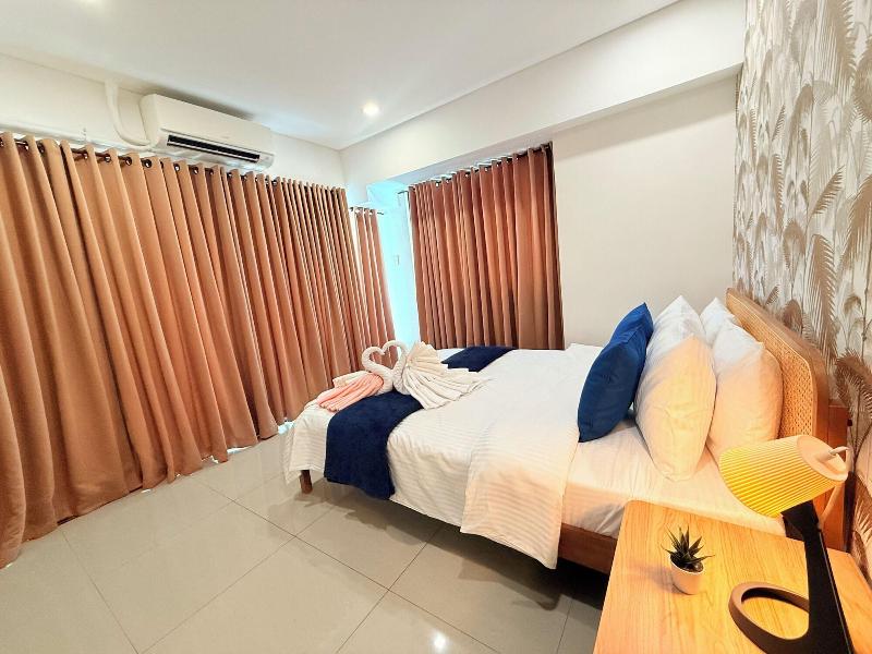 Sapphire Seaview Park image