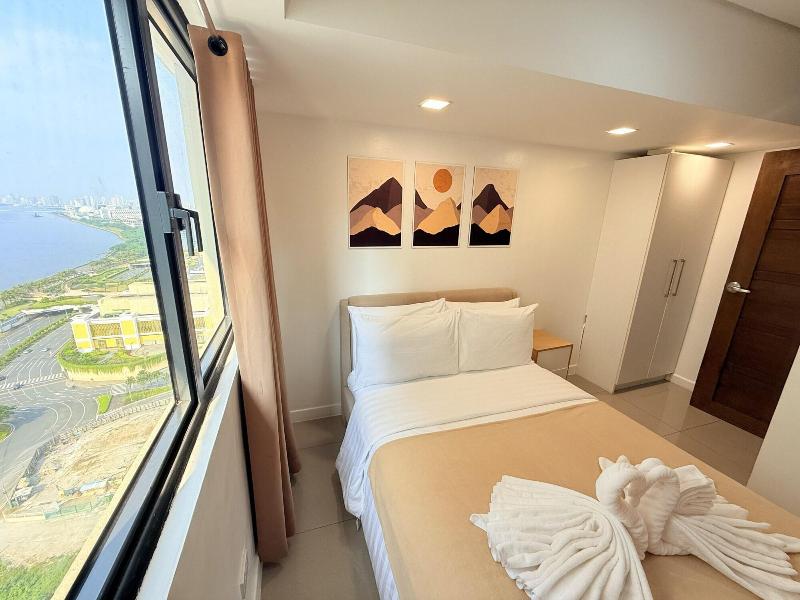 Sapphire Seaview Park image