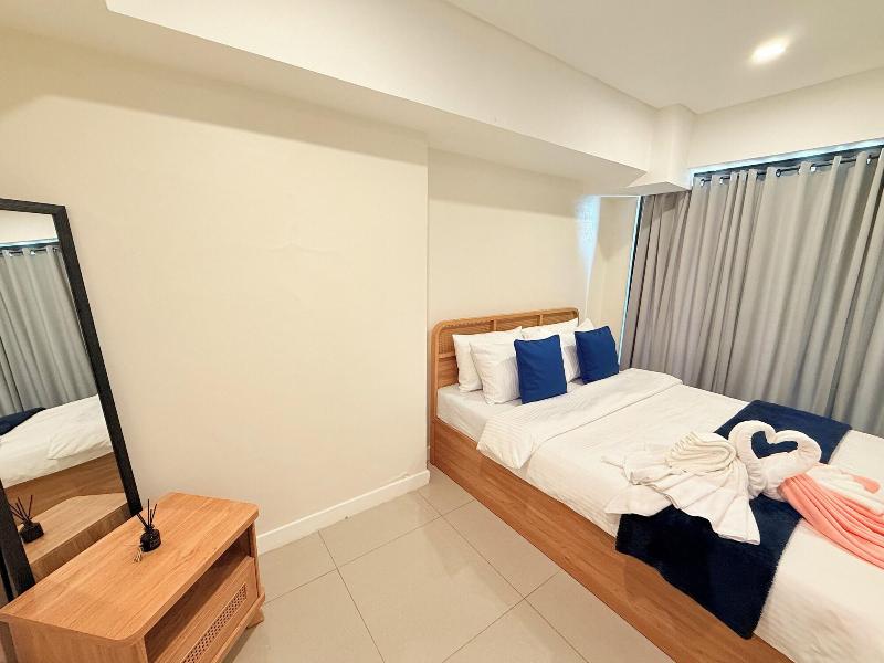 Sapphire Seaview Park image