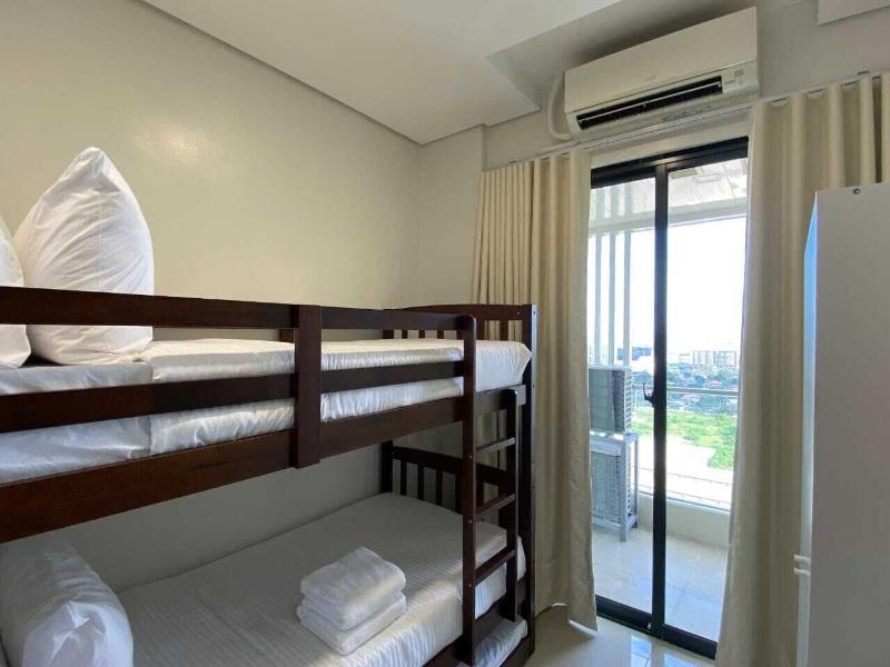 Sapphire Seaview Park image