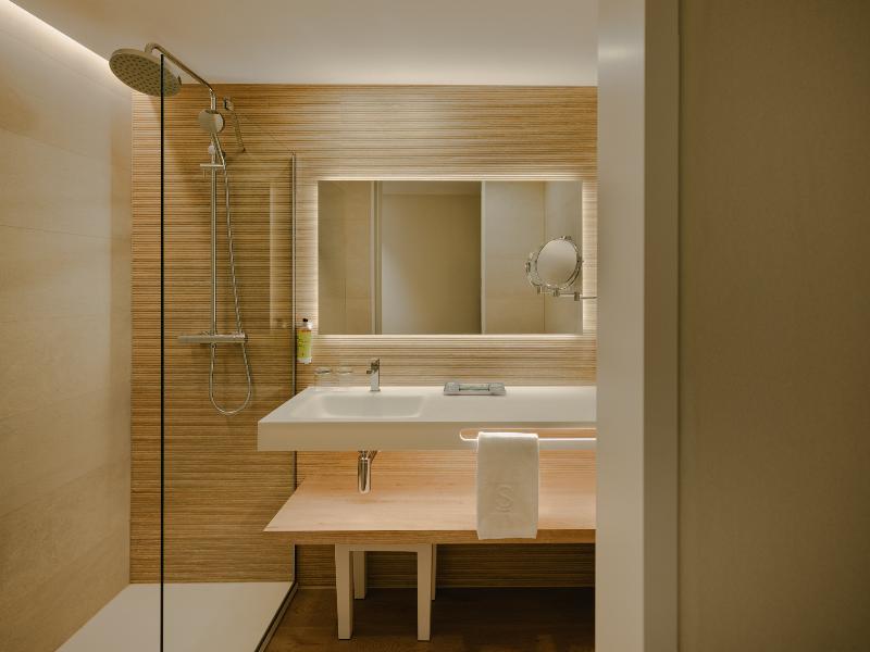 Sercotel Valencia Ruzafa image