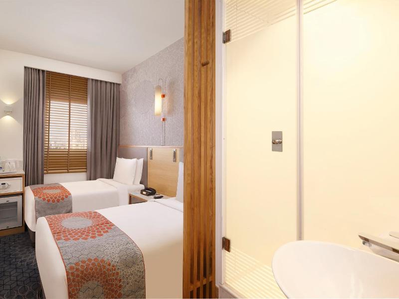 Holiday Inn Express Pune Pimpri By Ihg image