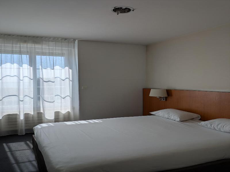 Hotel De La Gare Brest image