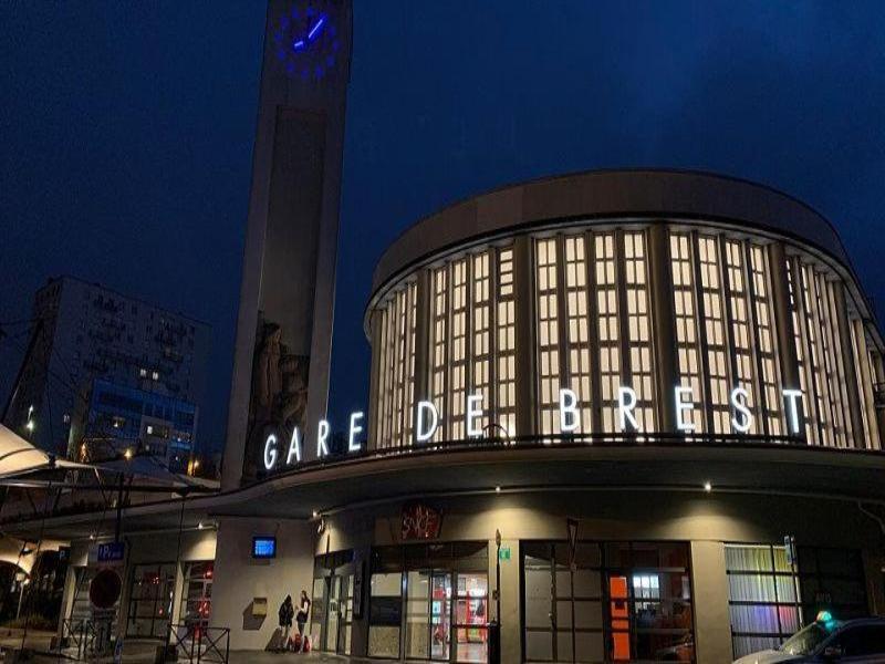 Hotel De La Gare Brest image