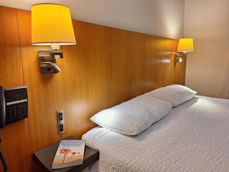 Hotel De La Gare Brest image