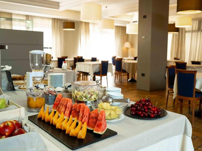 La Pieve Hotel image