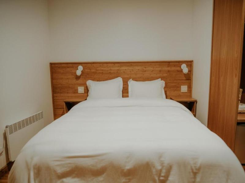SUITE DELUXE KING BED