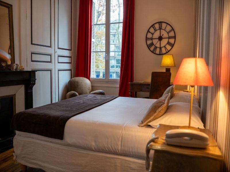 Hotel Val De Loire image