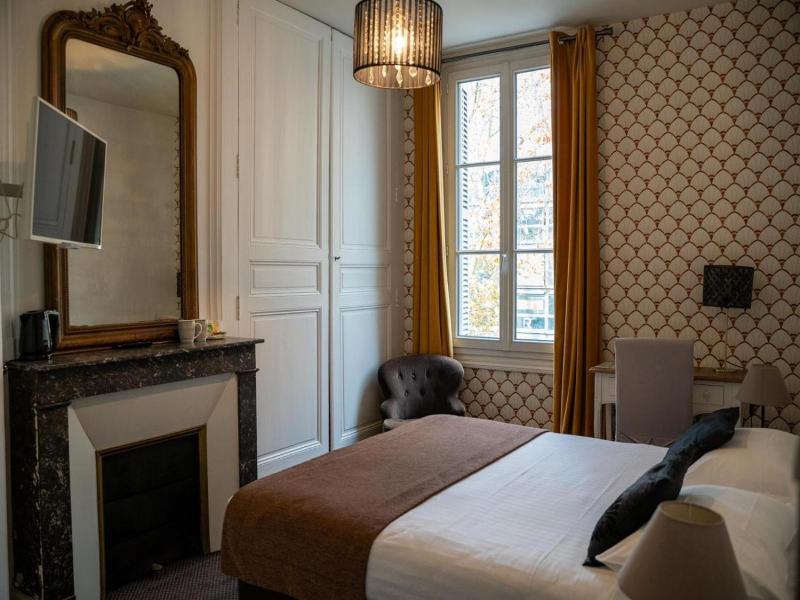 Hotel Val De Loire image