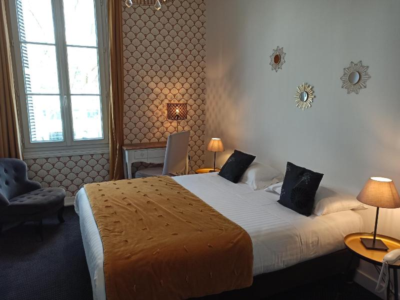 Hotel Val De Loire image