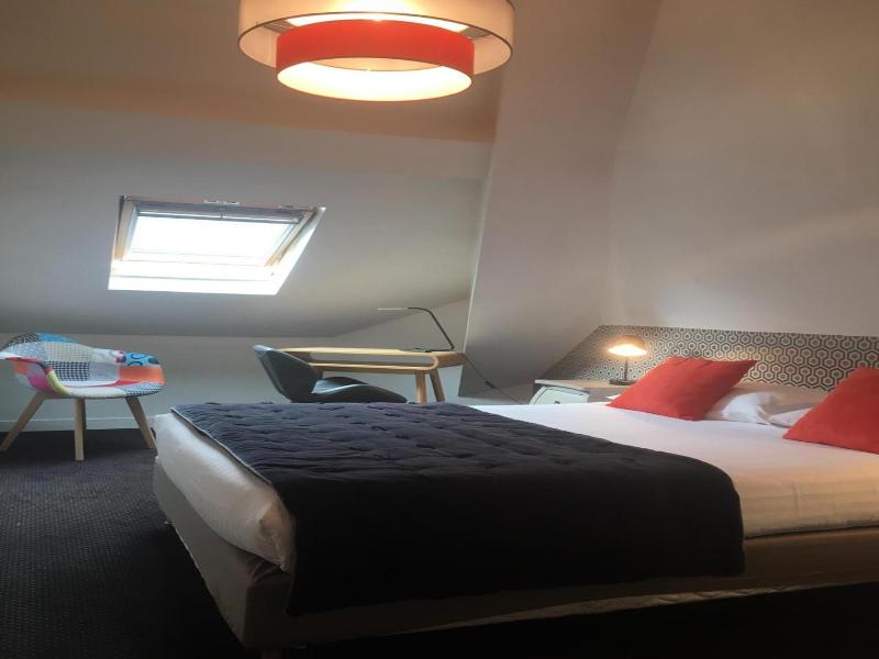 Hotel Val De Loire image