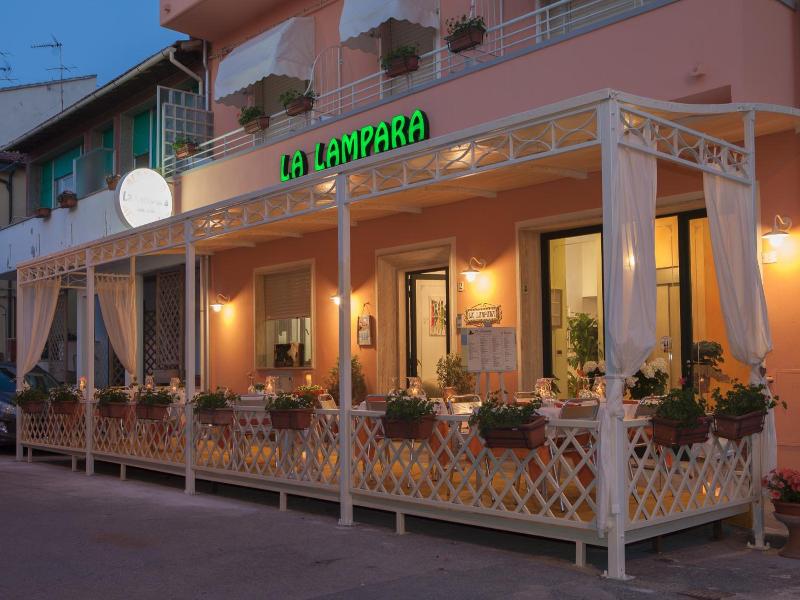 Albergo La Lampara image