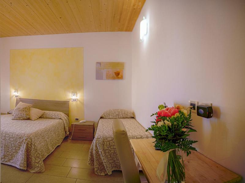Albergo La Lampara image