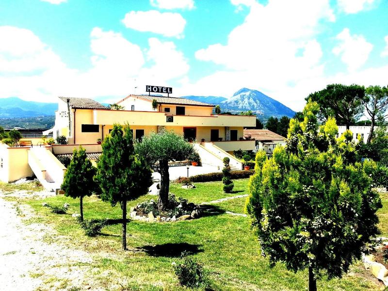 Hotel Vittoria image
