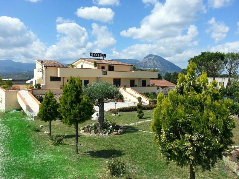 Hotel Vittoria image