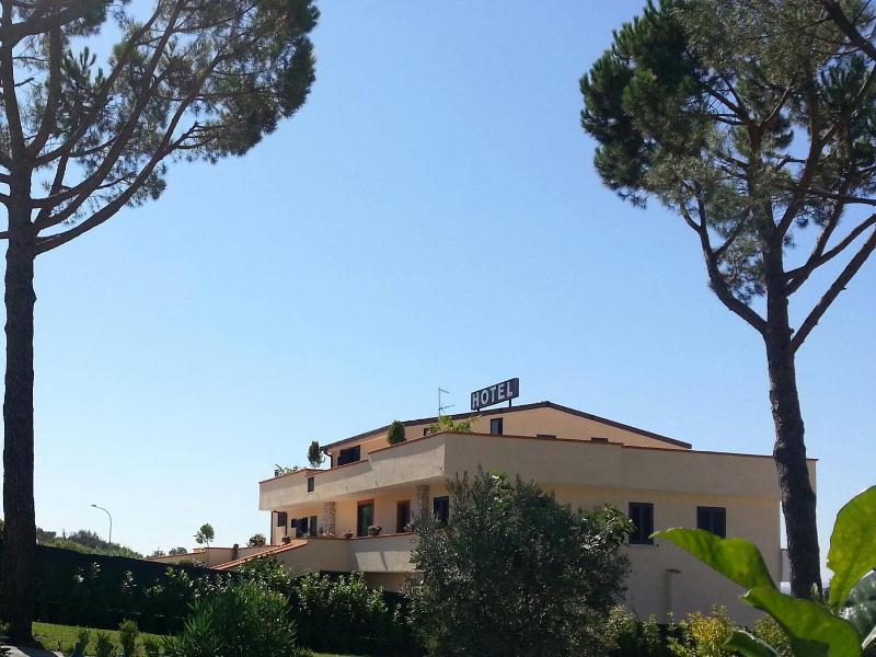 Hotel Vittoria image