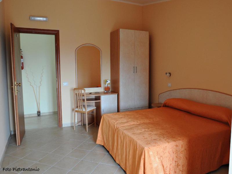 Hotel Vittoria image