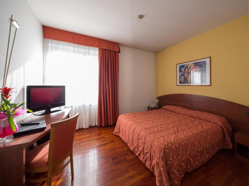 Hotel La Cascata image