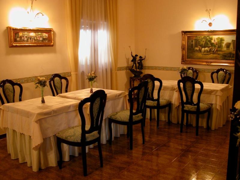 Hotel Canusium image