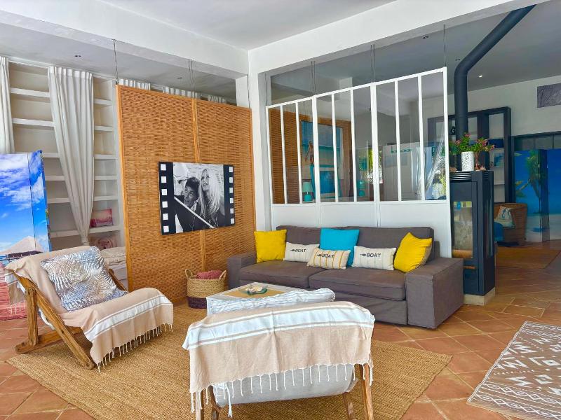 Villa Des Delices image