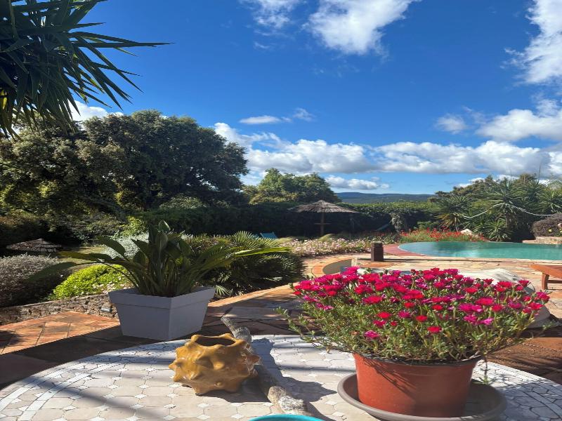 Villa Des Delices image