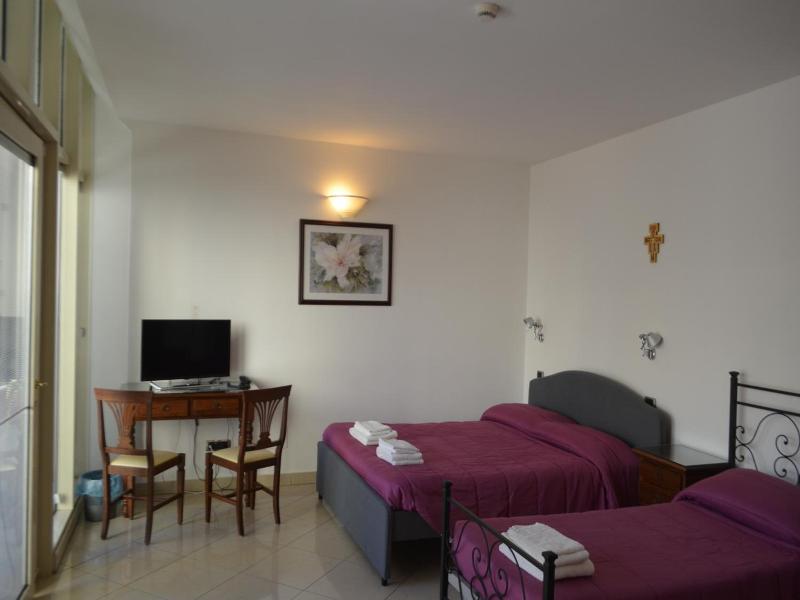 Casa Per Ferie Religiosa Figlie Di Nazareth image