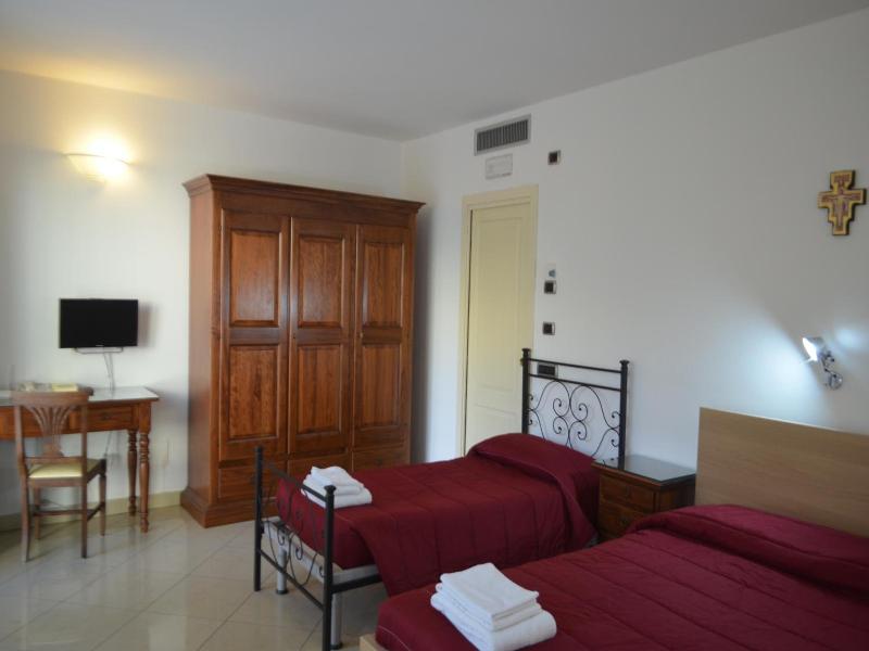 Casa Per Ferie Religiosa Figlie Di Nazareth image