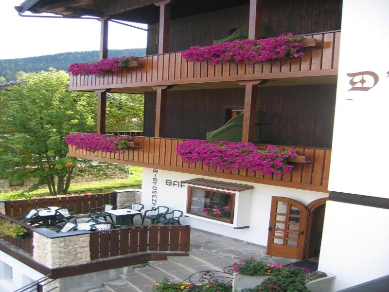 Hotel D'la Varda image