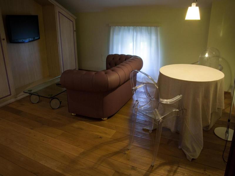 Hotel Villa Nabila image