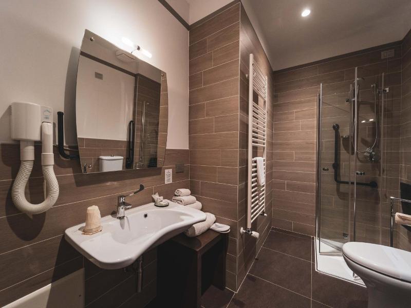 Hotel Villa Nabila image